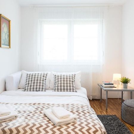Spacious 2Bdr Apartment - Free Parking Zagreb Extérieur photo