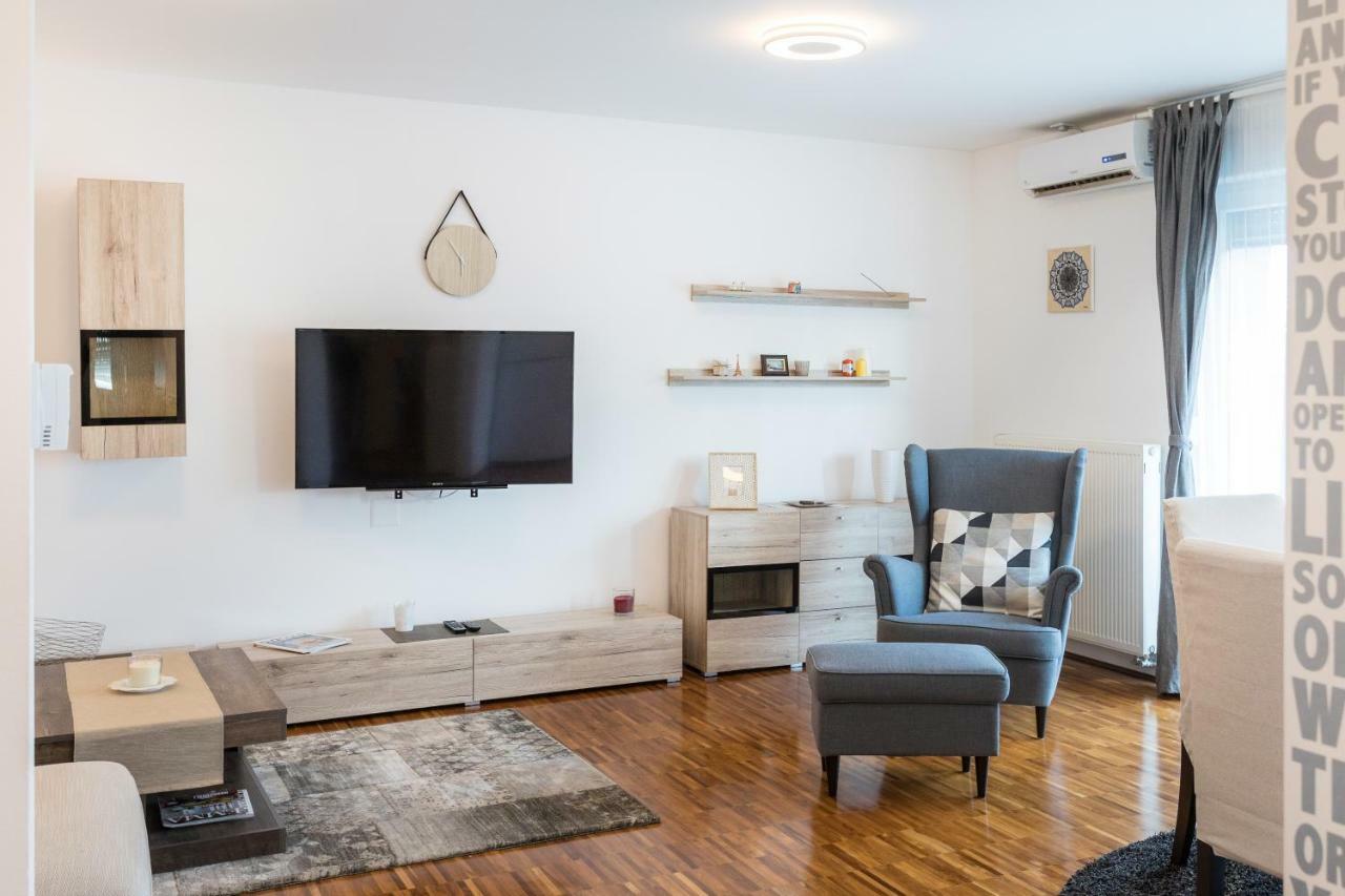 Spacious 2Bdr Apartment - Free Parking Zagreb Extérieur photo