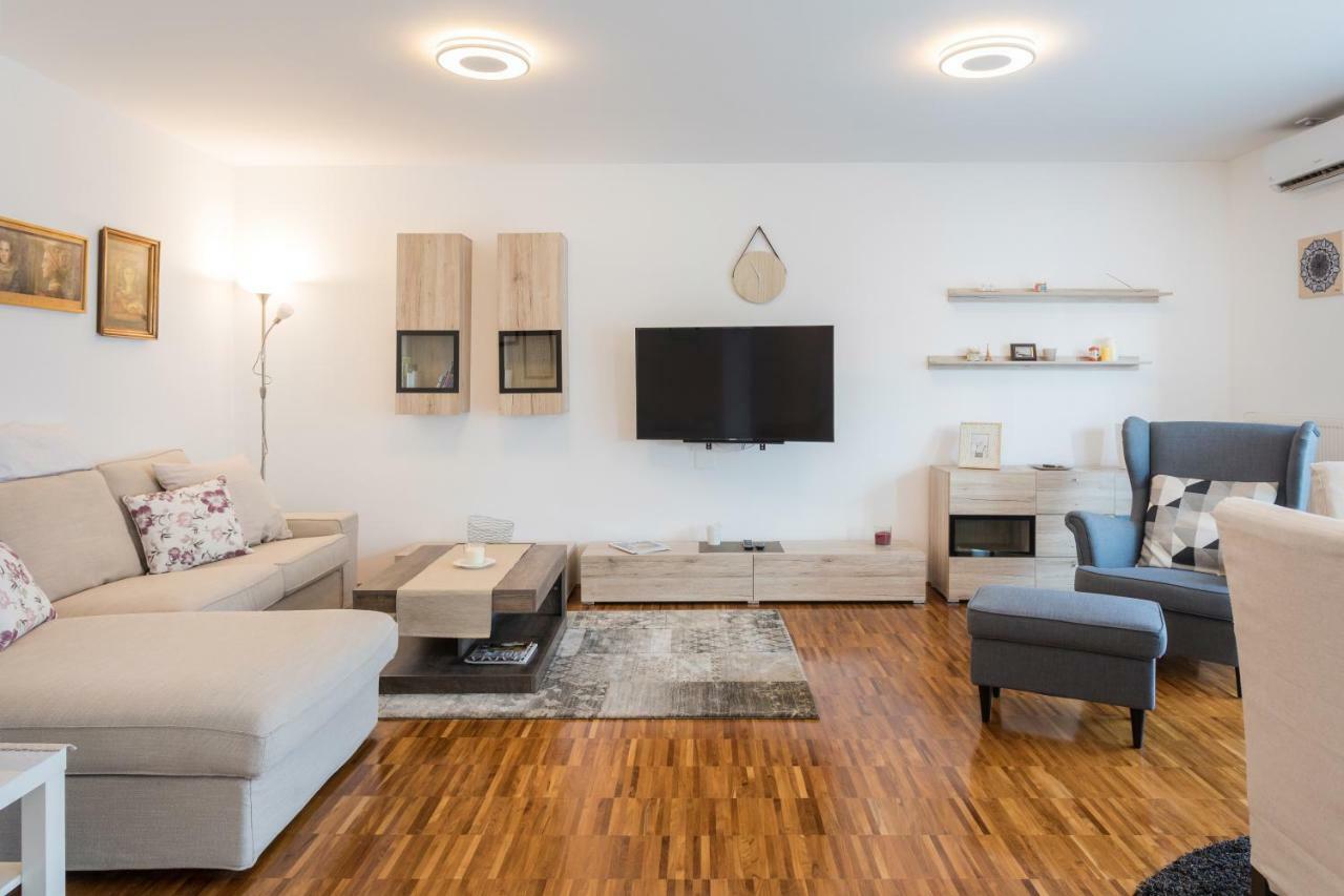 Spacious 2Bdr Apartment - Free Parking Zagreb Extérieur photo